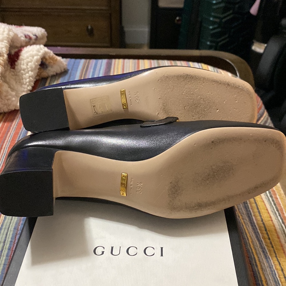 Authentic Gucci Heels - Picture 5 of 7